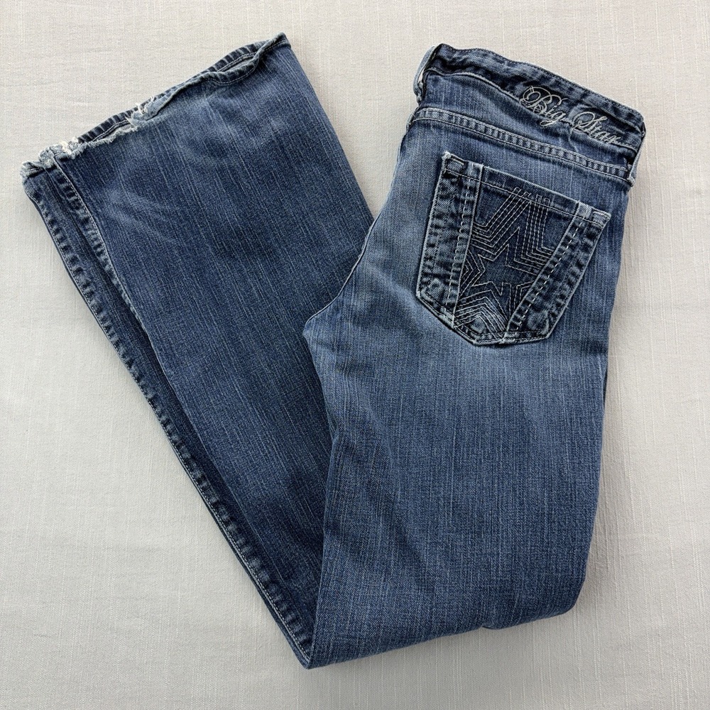 Big Star Women's Bootcut Jeans 30L Medium Wash Star Pocket‎ Denim